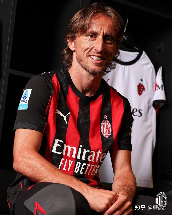 德国队：你们想看这个家庭被毁吗，那就努力把这场球赛踢赢