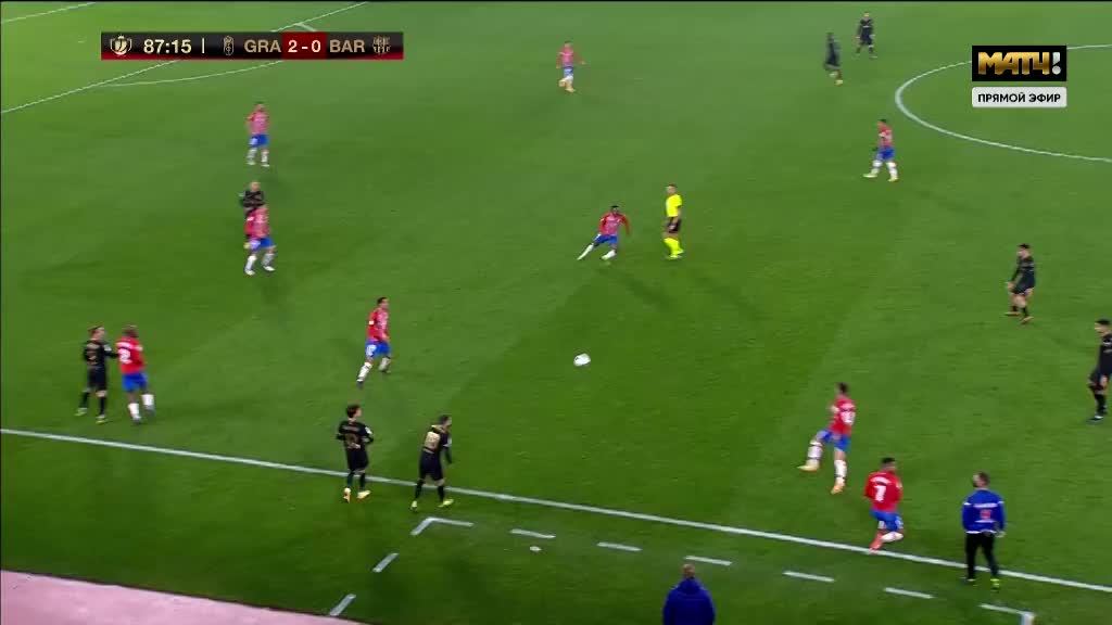 库尼亚：姆伯莫是个了不起的球员，能和他并肩作战很棒