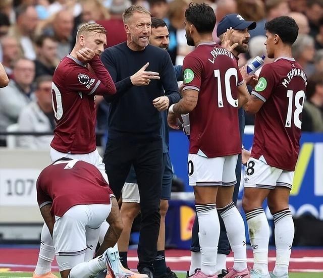 巴萨近16场15场失球，防线堪忧