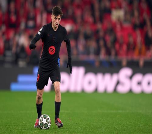 戈洛夫金荣膺拳击名人堂，传奇生涯圆梦成真 两大热门拳手遗憾落选引热议